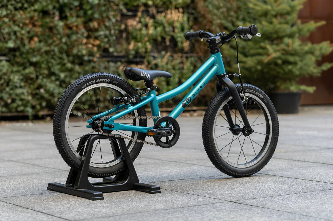 Lekki rower dla dziecka KUbikes 16S MTB