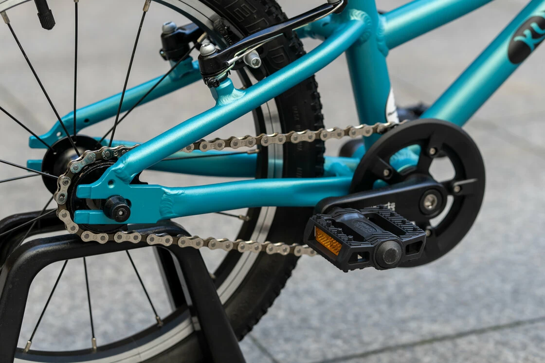 Lekki rower dla dziecka KUbikes 16S MTB