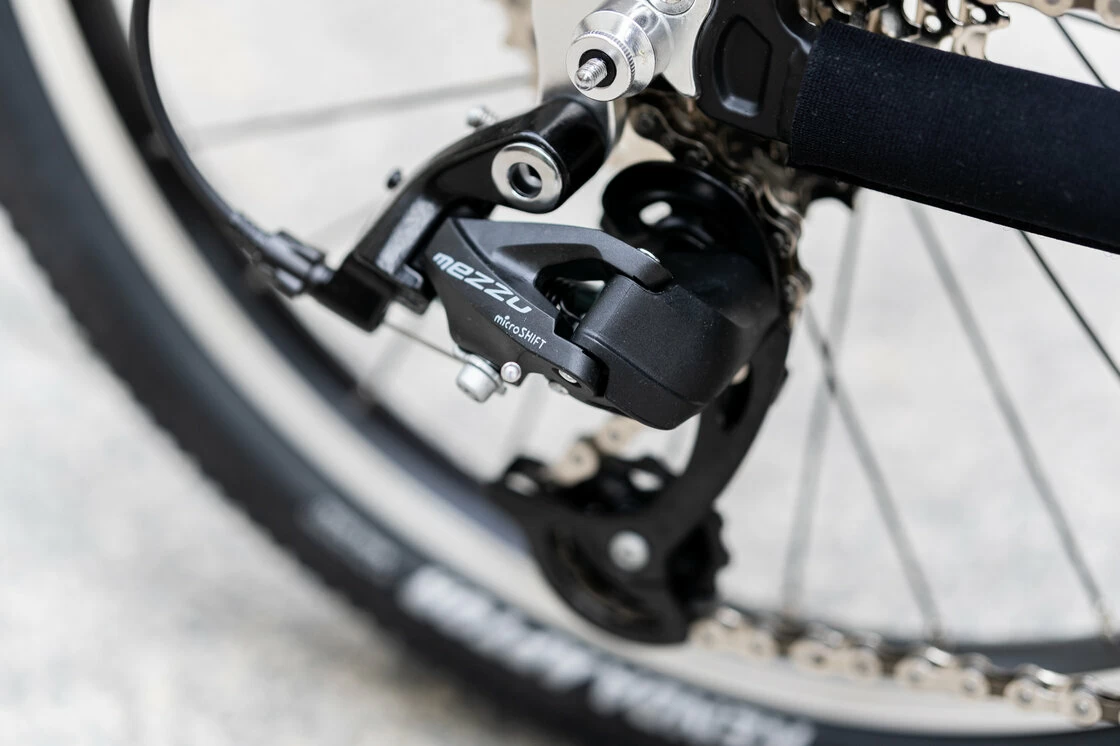 Lekki rower dla dziecka KUbikes 20 L MTB Czarny / czerwony