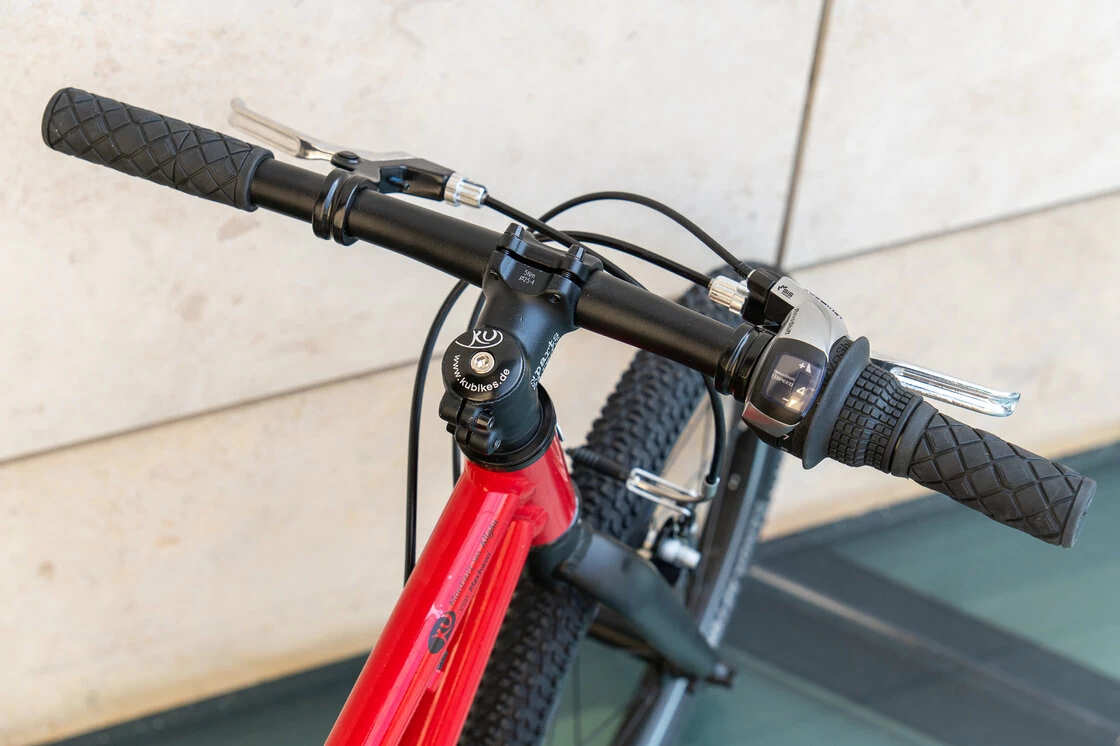 Lekki rower dla dziecka KUbikes 20 L MTB Czerwony