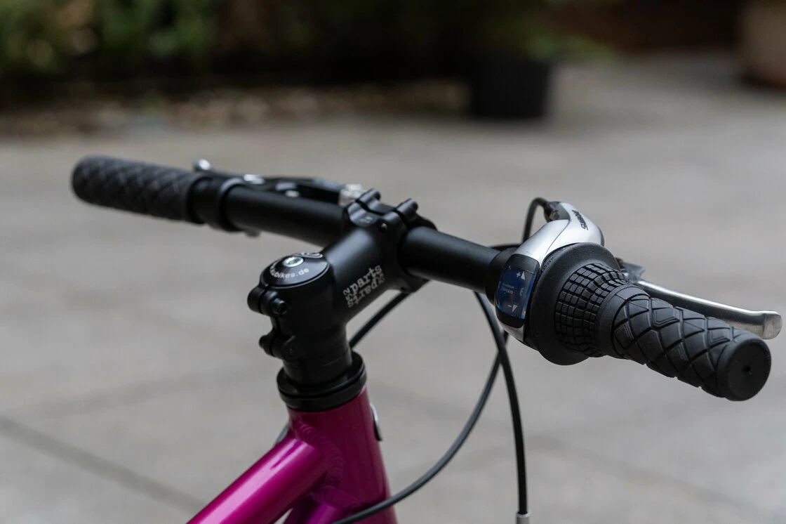 Lekki rower dla dziecka KUbikes 20 S MTB Różowy
