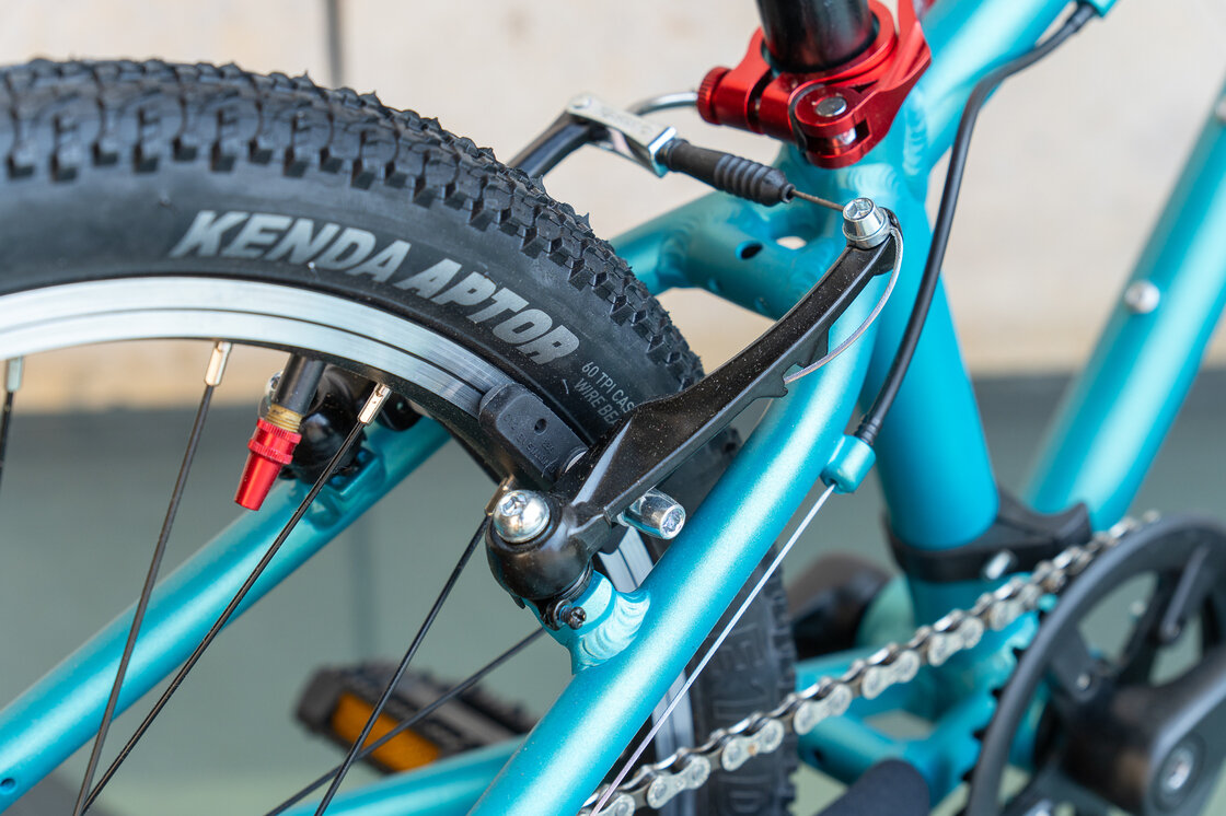 Lekki rower dla dziecka KUbikes 20 S MTB Turkusowy / laser czerwony