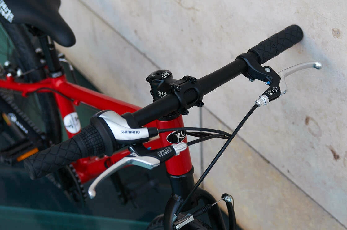Lekki rower dla dziecka KUbikes 20 S czerwony