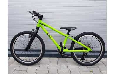 Lekki rower dla dziecka KUbikes 20L MTB Zielony OUTLET (2)