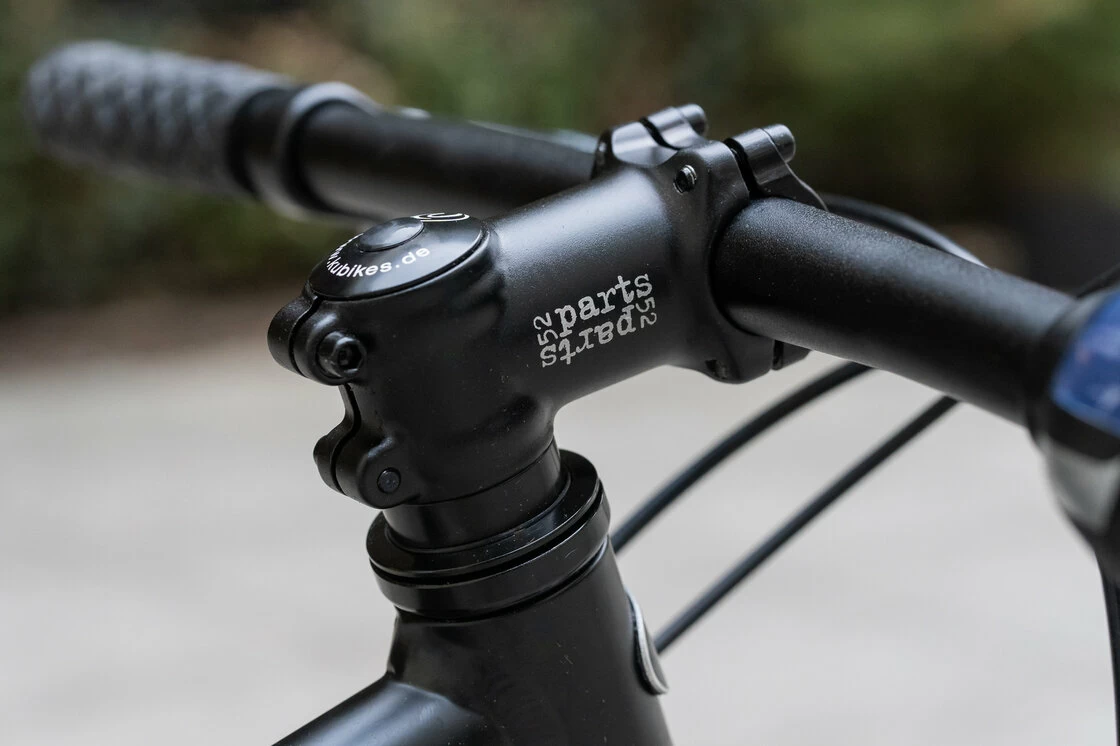 Lekki rower dla dziecka KUbikes 24 L MTB Czarny