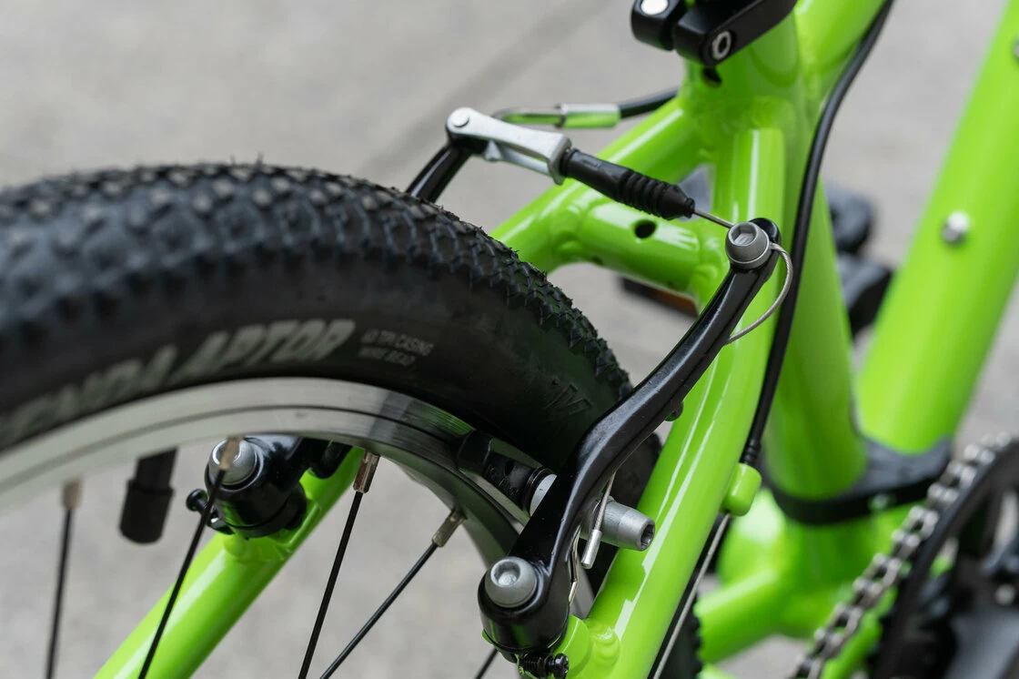 Lekki rower dla dziecka KUbikes 24S MTB MTB Zielony