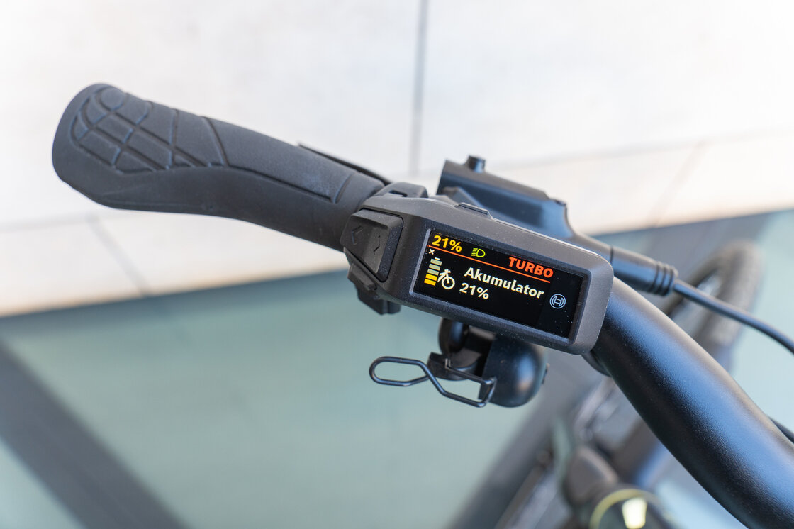 Lekki rower elektryczny KOGA E-F3 5.0 BOSCH Męski Vulcan Black