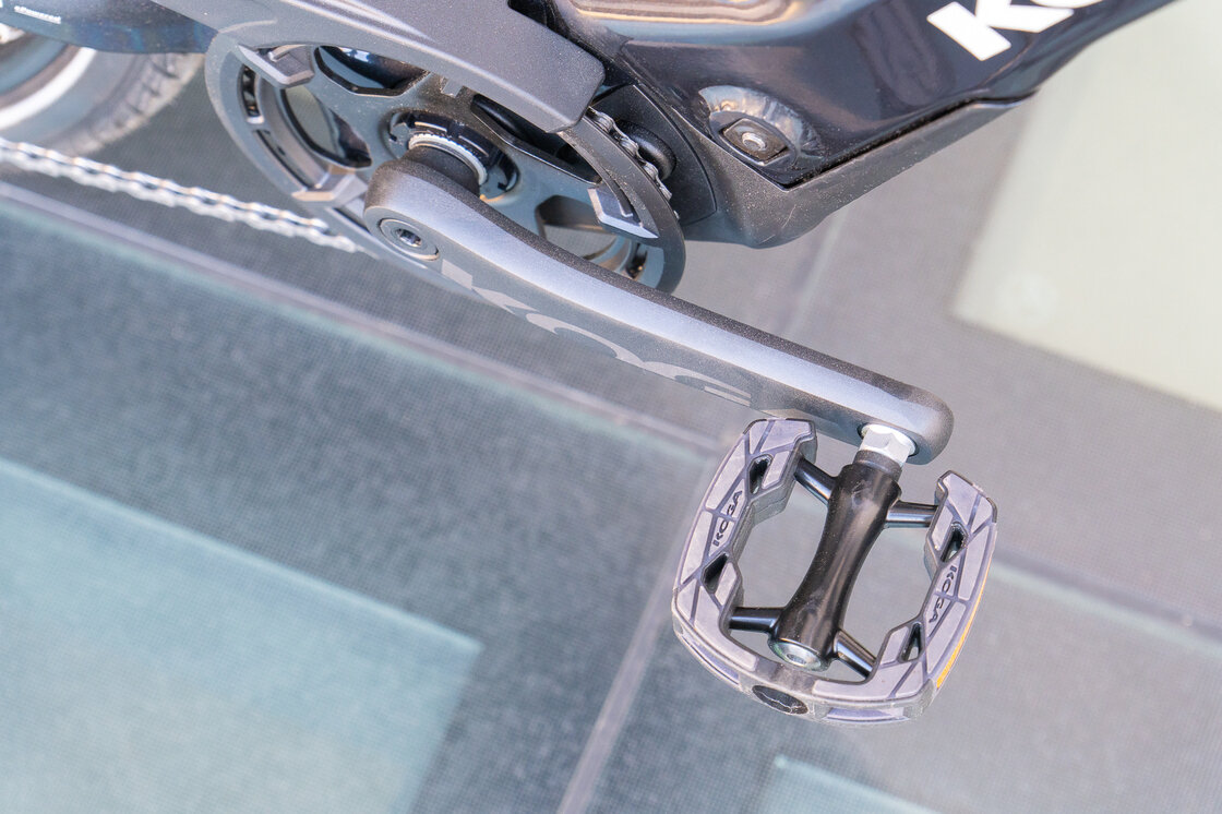 Lekki rower elektryczny KOGA E-F3 5.0 BOSCH Męski Vulcan Black