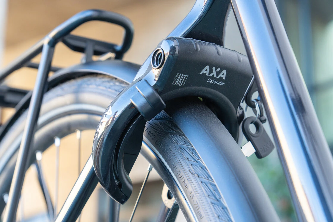 Lekki rower elektryczny KOGA E-F3 5.0 BOSCH Męski Vulcan Black 55