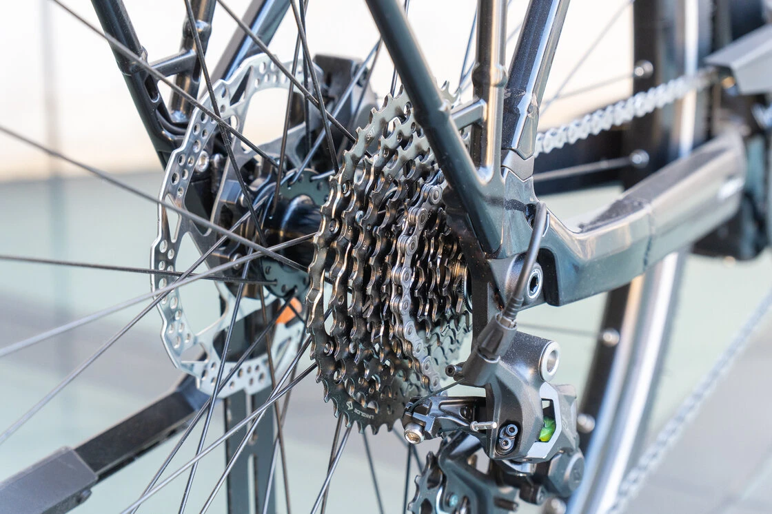 Lekki rower elektryczny KOGA E-F3 5.0 BOSCH Męski Vulcan Black 55