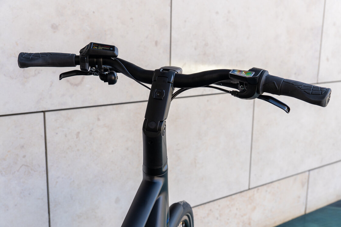Lekki rower elektryczny na pasku KOGA E-F3 6.0 BOSCH Męski Vulcan Black Mat