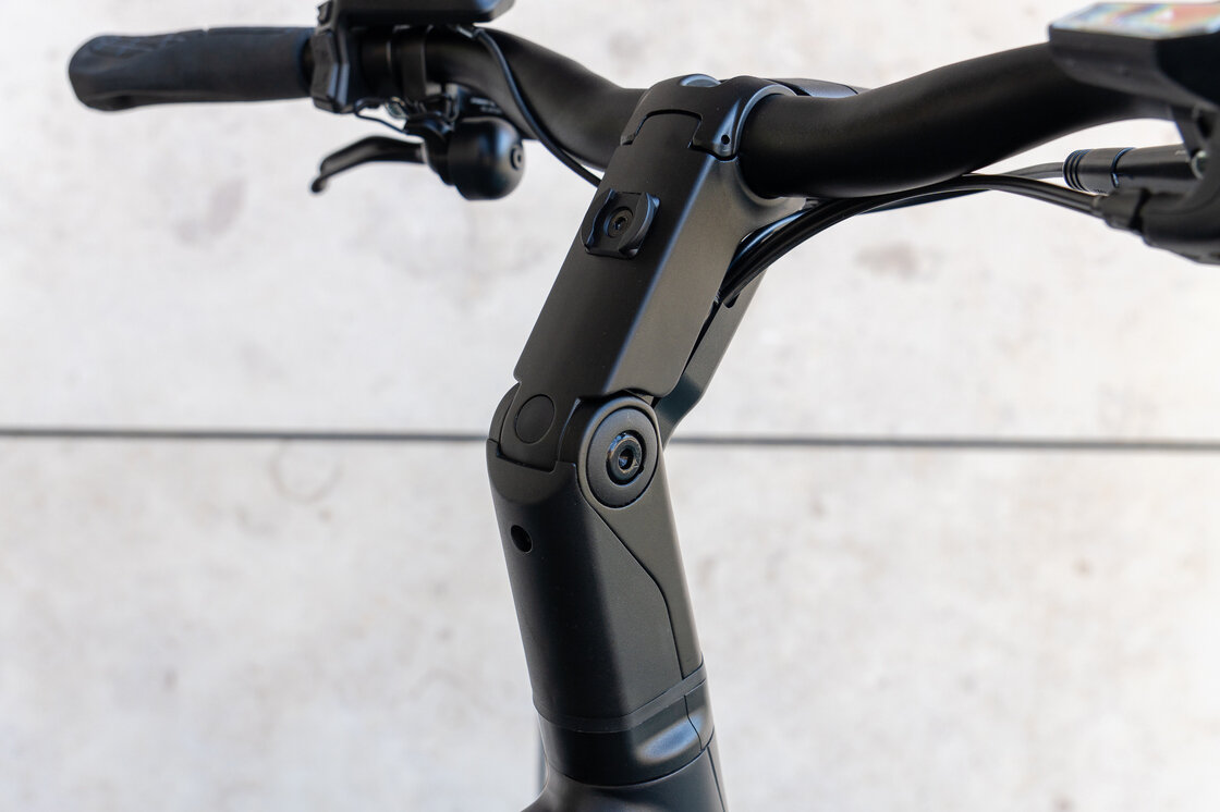 Lekki rower elektryczny na pasku KOGA E-F3 6.0 BOSCH Męski Vulcan Black Mat