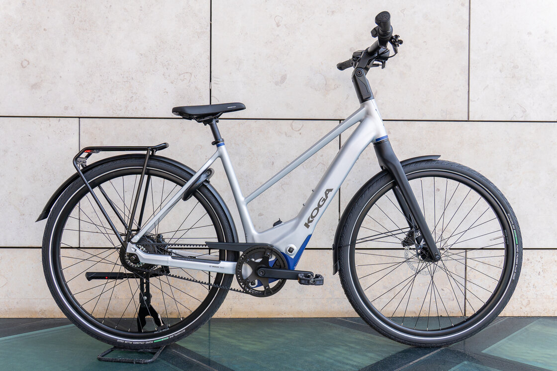 Lekki rower elektryczny na pasku KOGA E-F3 6.0 BOSCH Silver Mat