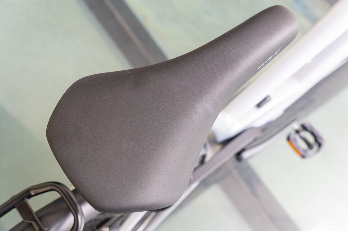 Lekki rower elektryczny na pasku KOGA E-F3 6.0 BOSCH Silver Mat