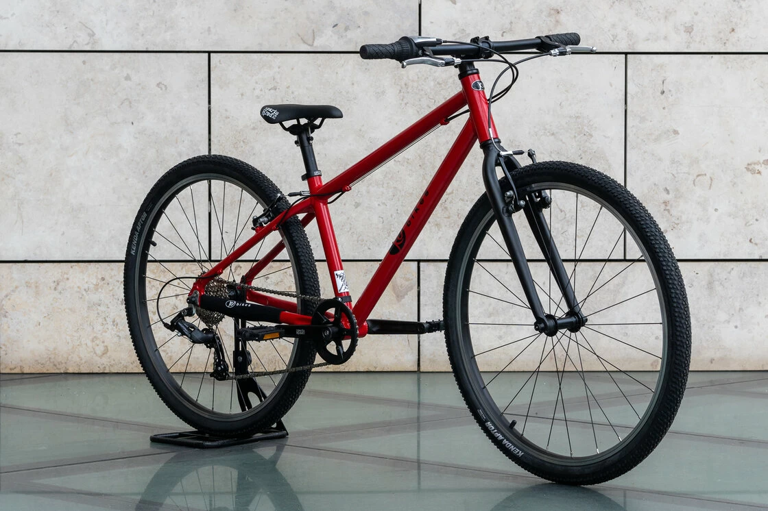 rower na prezent dla dziecka KUbikes 26 czerwony