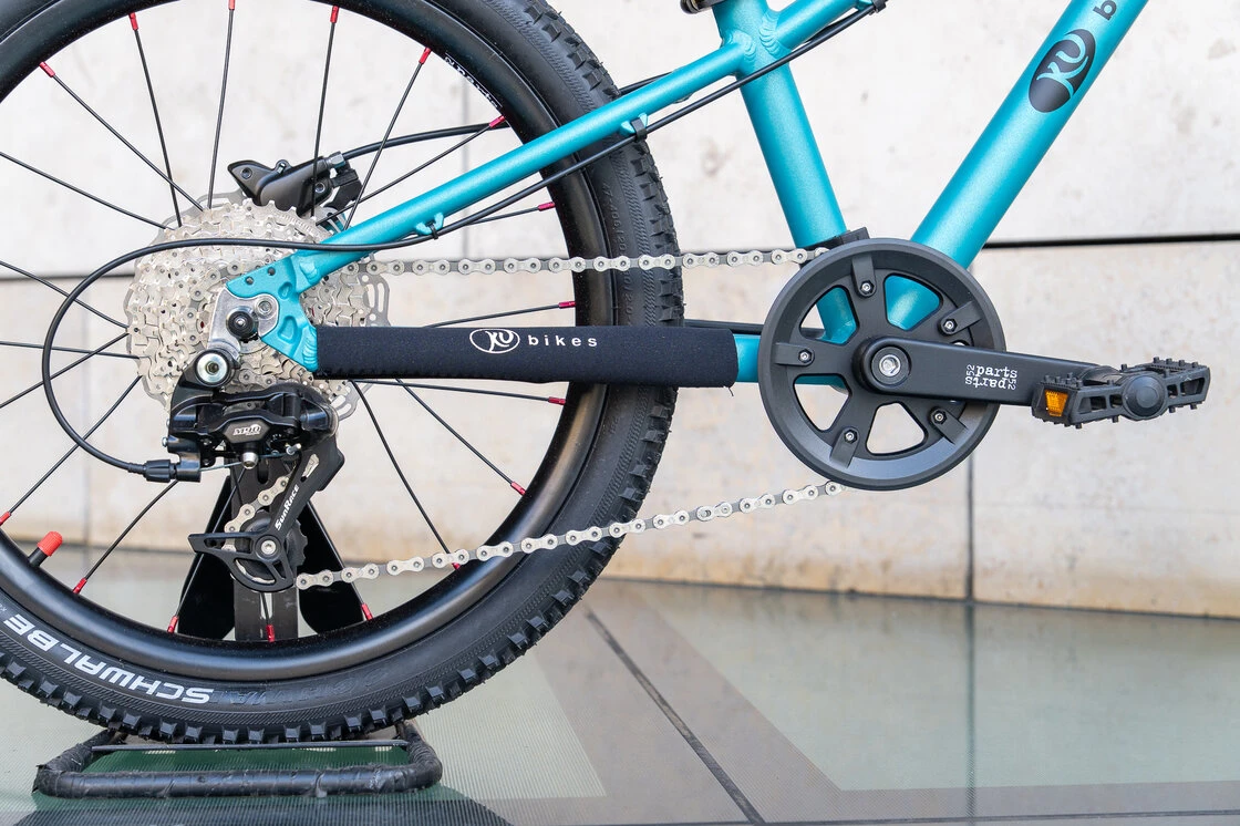 Lekki rowerek amortyzowany KUbikes 20 S MTB DISC turkusowy