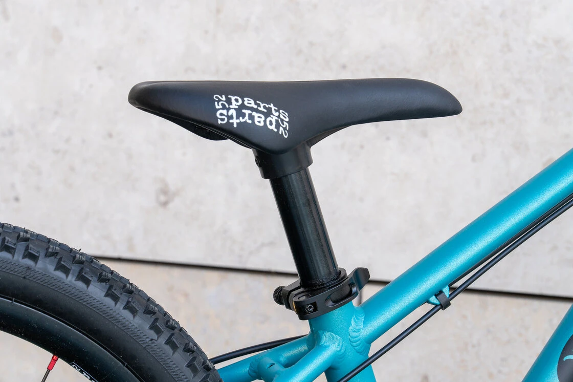Lekki rowerek amortyzowany KUbikes 20 S MTB DISC turkusowy
