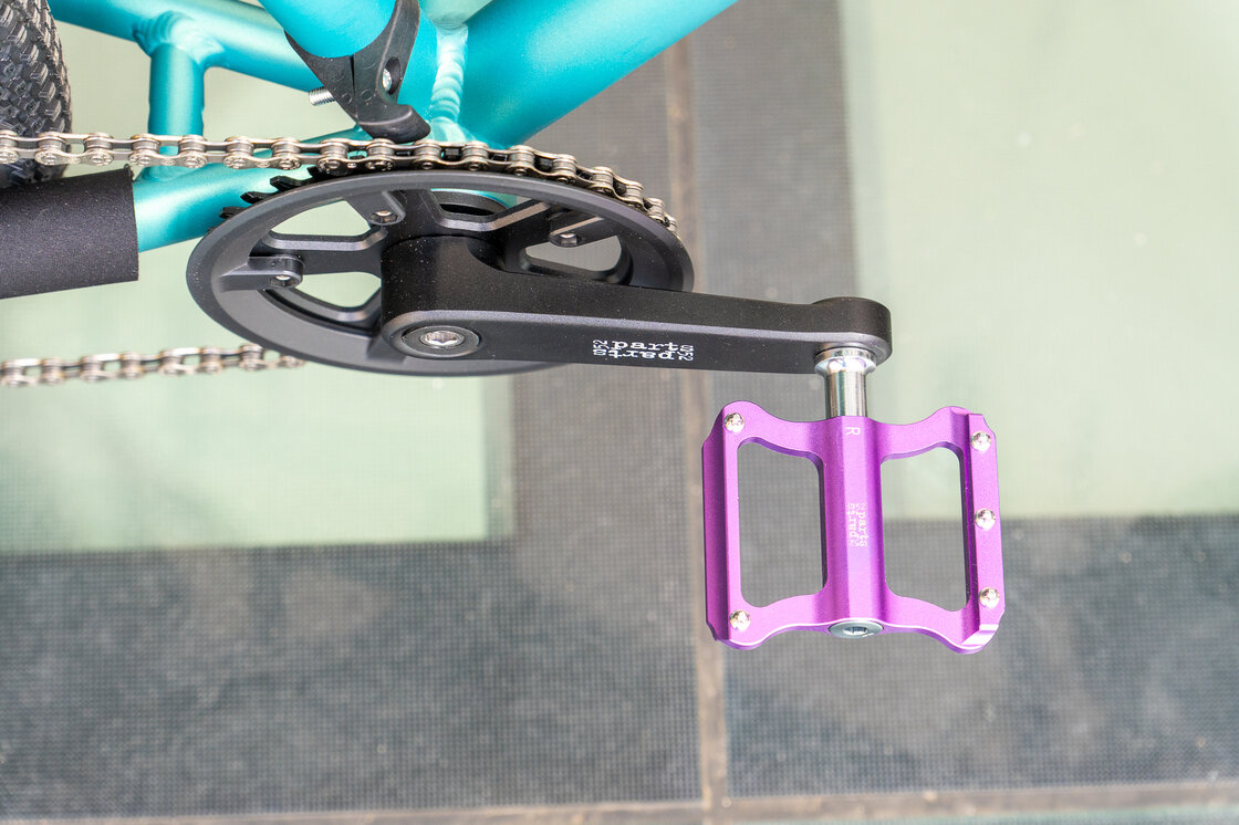 Lekki rowerek amortyzowany KUbikes 20 S MTB DISC Turkusowy + Laser Purple