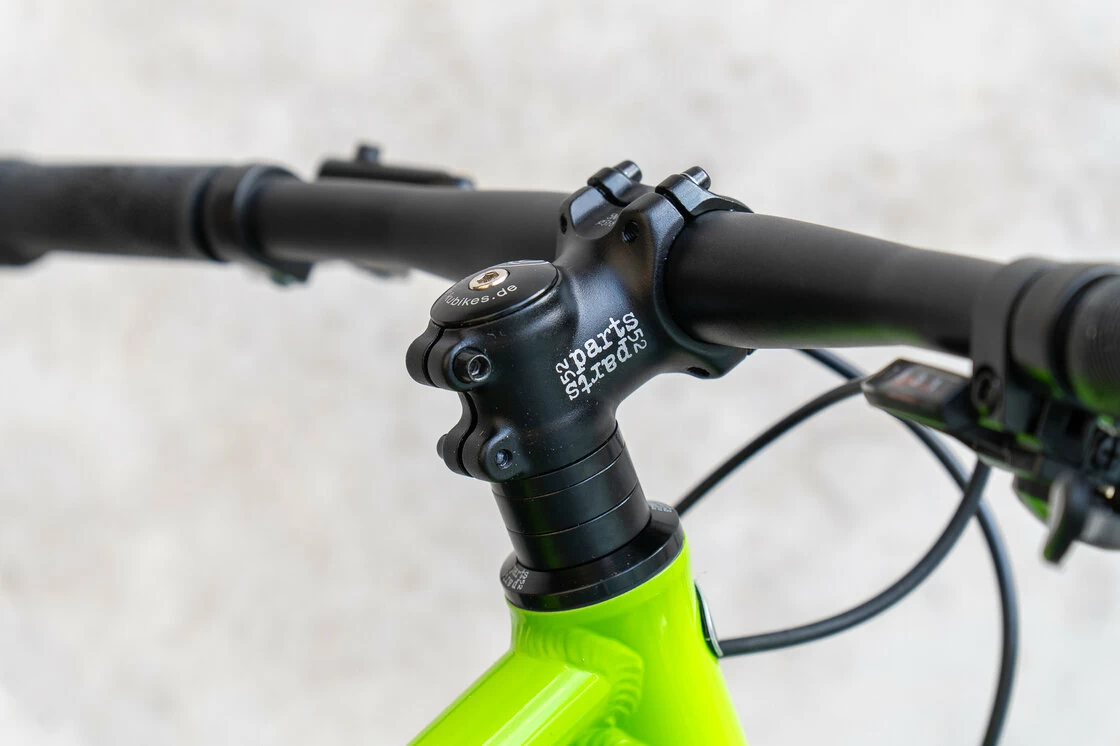 Lekki rowerek amortyzowany KUbikes 20 S MTB DISC zielony