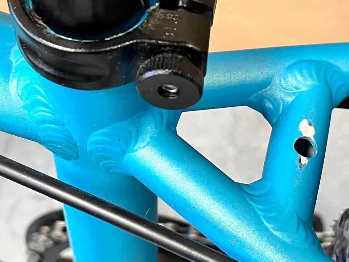 Lekki rowerek amortyzowany KUbikes 24 S MTB DISC turkus OUTLET