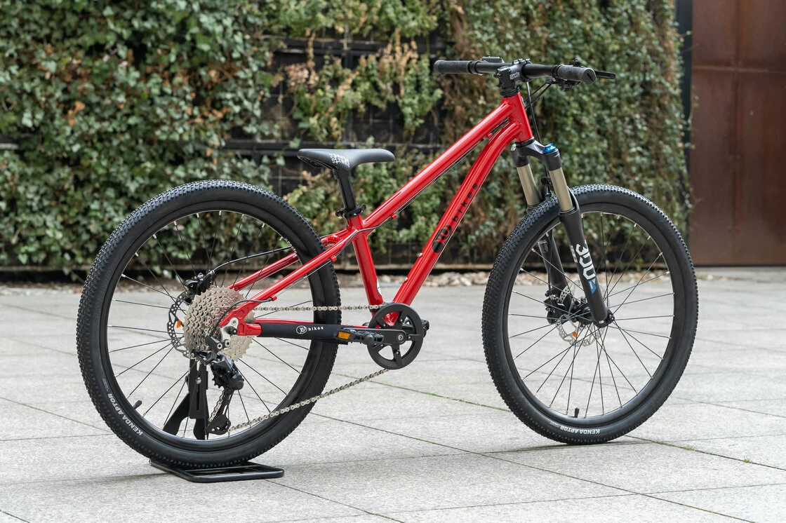 Lekki rowerek amortyzowany KUbikes 24 S MTB DISC czerwony