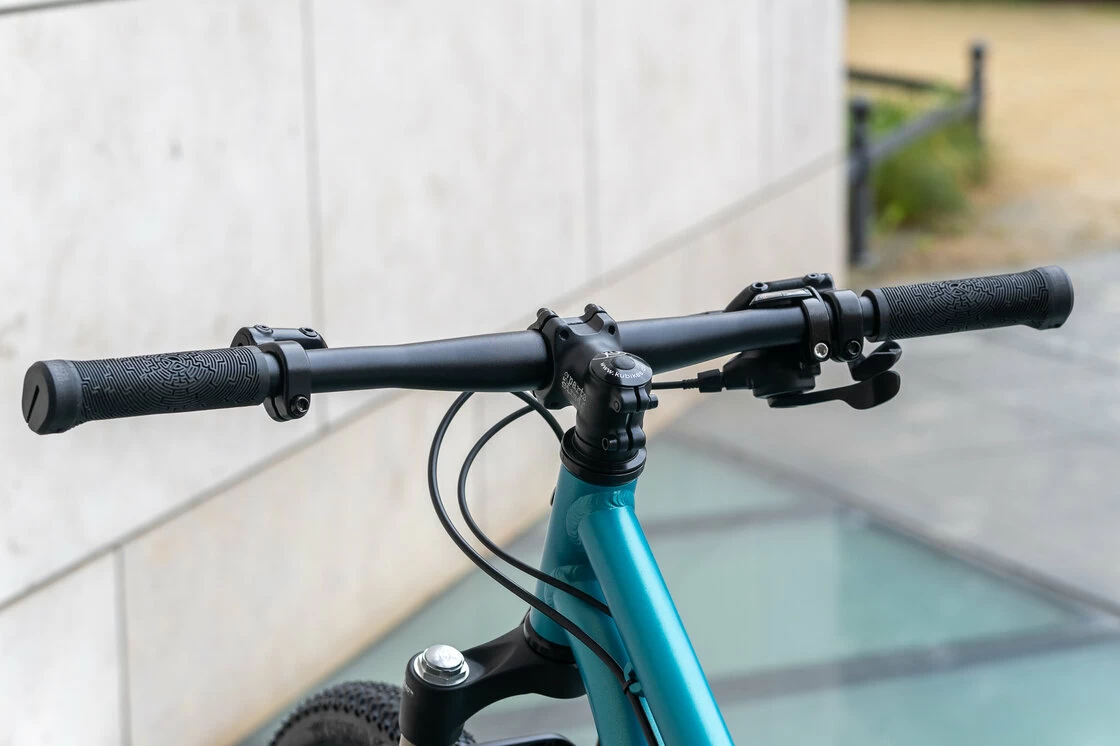 Lekki rowerek amortyzowany KUbikes 24 S MTB DISC turkusowy