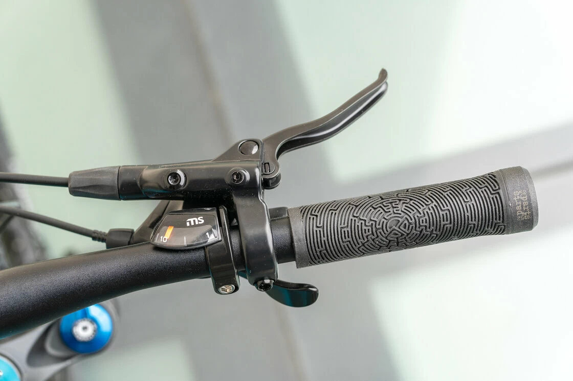 Lekki rowerek amortyzowany KUbikes 24 S MTB DISC turkusowy