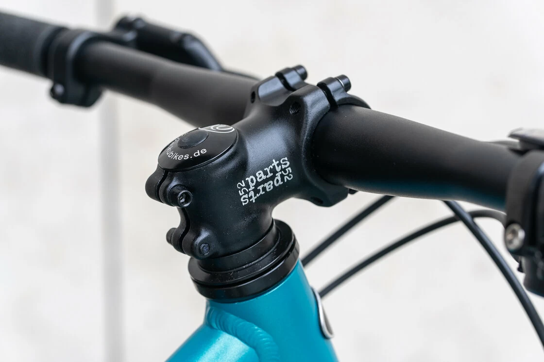Lekki rowerek amortyzowany KUbikes 24 S MTB DISC turkusowy