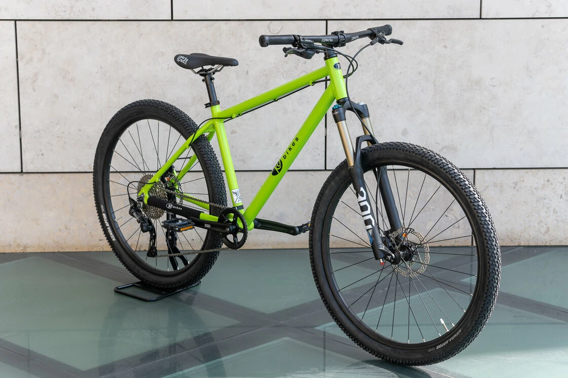 Lekki rowerek amortyzowany KUbikes 27,5 MTB DISC różowy M