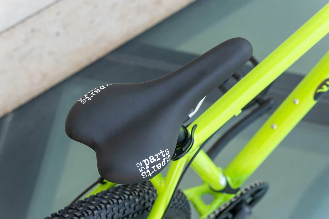 Lekki rowerek amortyzowany KUbikes 27,5 MTB DISC niebieski L