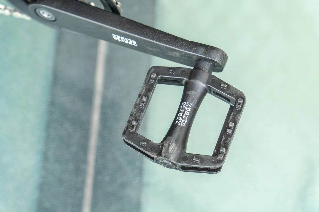 Lekki rowerek amortyzowany KUbikes 27,5 MTB DISC czarny M