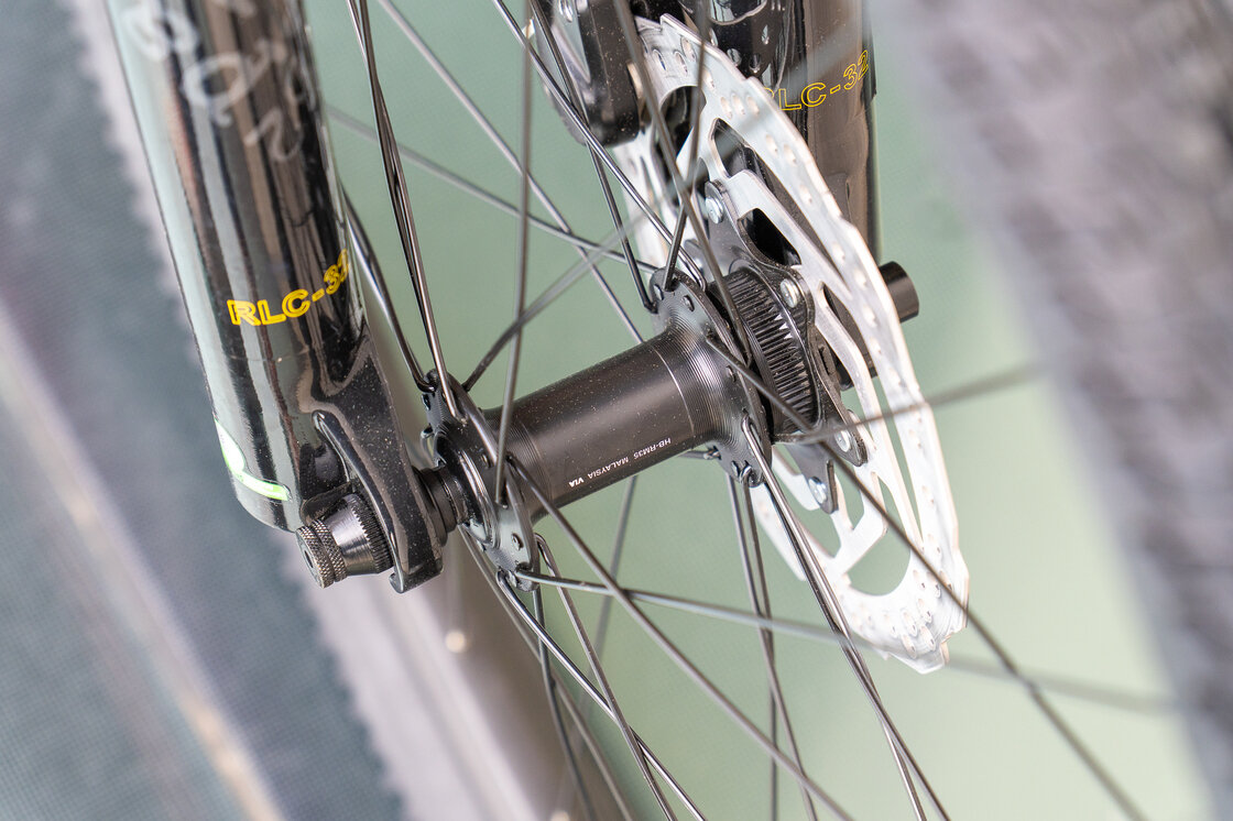 Lekki rowerek amortyzowany KUbikes 27,5 MTB DISC czerwony L