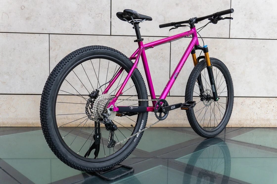 Lekki rowerek amortyzowany KUbikes 27,5 MTB DISC różowy M