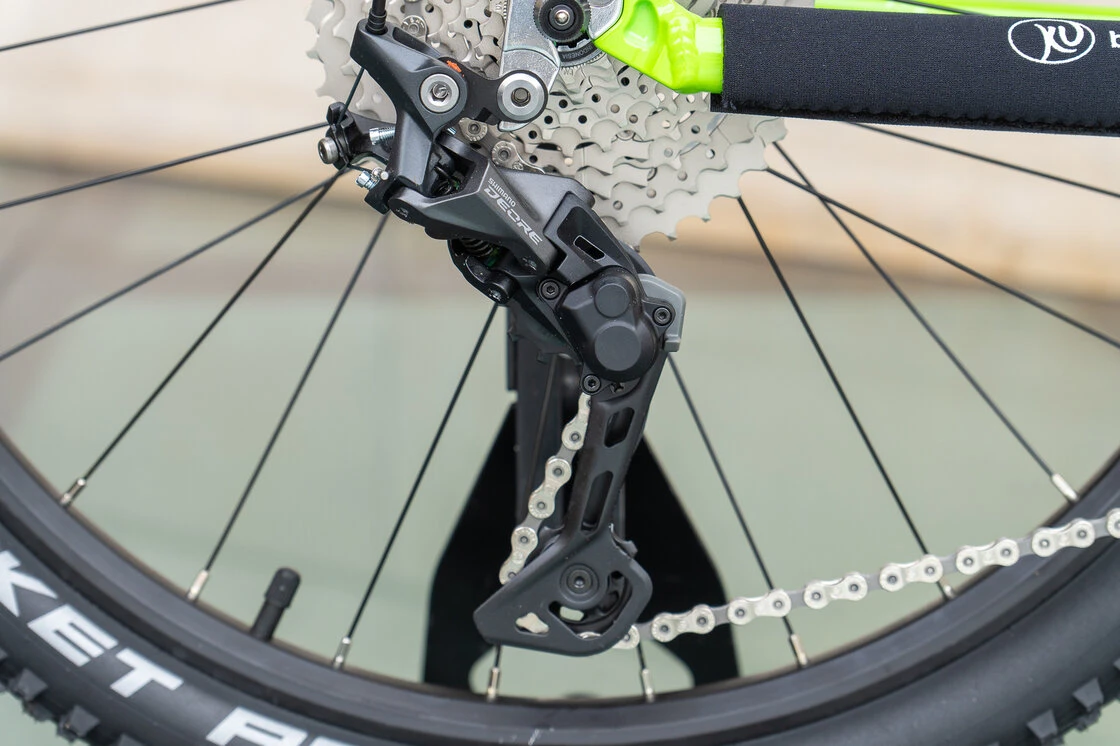 Lekki rowerek amortyzowany KUbikes 27,5 MTB DISC zielony S