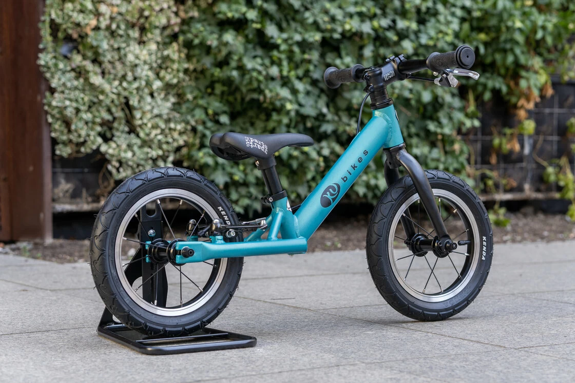 Lekki rowerek biegowy KUbikes 12" Turkusowy