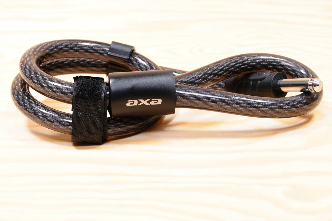 Linka zabezpieczejąca AXA RL 80/15 do podkowy AXA Defender