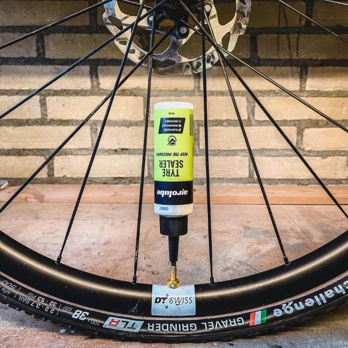Mleczko uszczelniające Airolube Tyre Sealant 80 ml