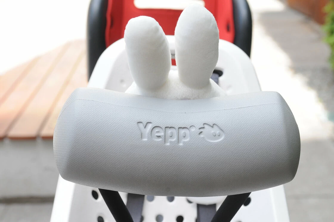 Oparcie do przedniego fotelika rowerowego Yepp Mini z królikiem