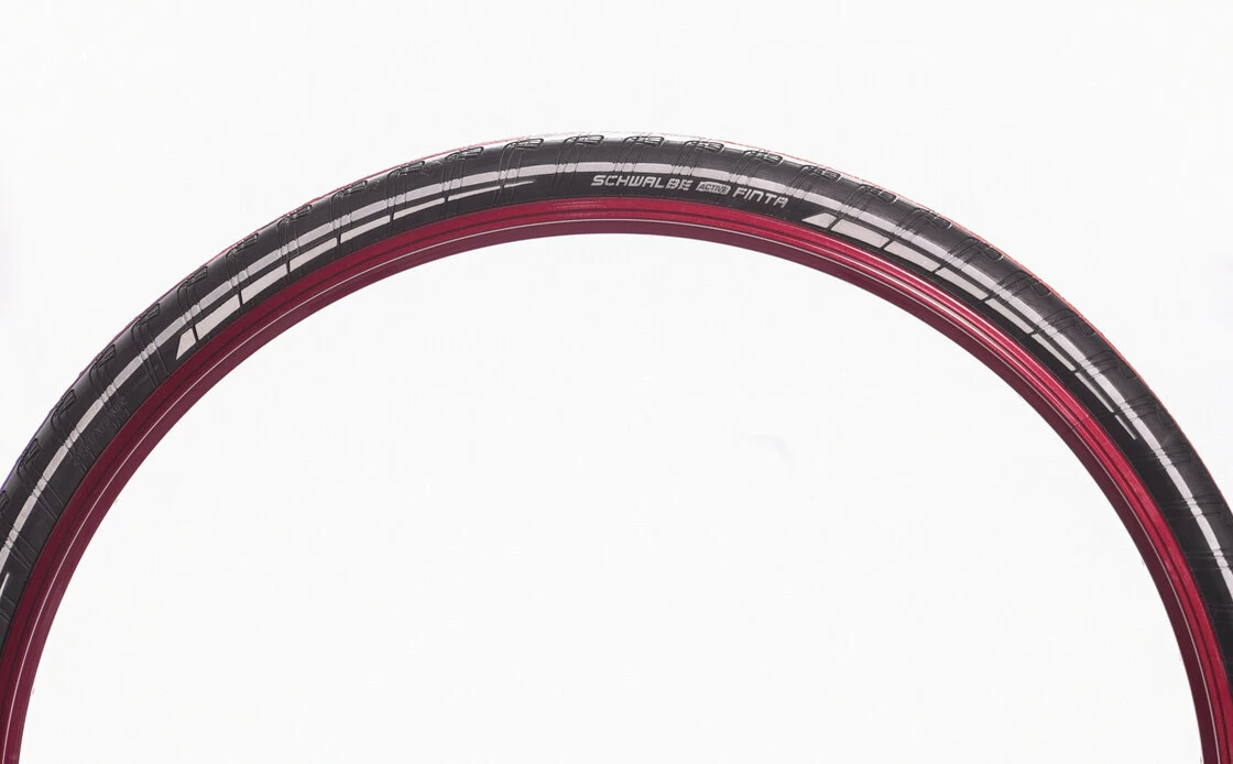 Opona rowerowa Schwalbe Finta Gazelle Czerwone pasy