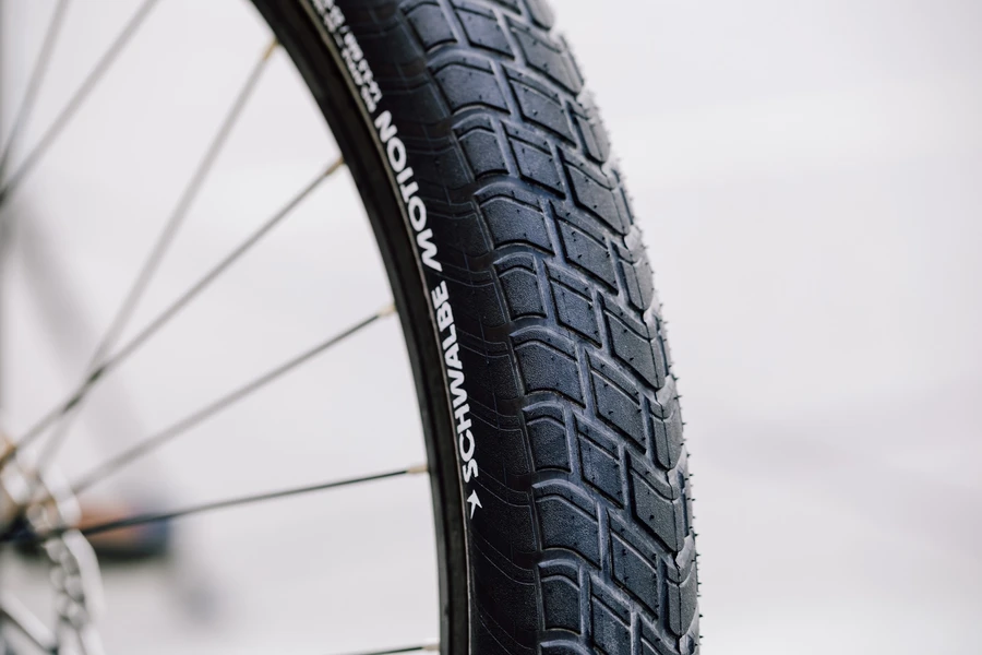 Opona rowerowa Schwalbe Motion Big Apple 28×2.15 (55-622) Reflex
