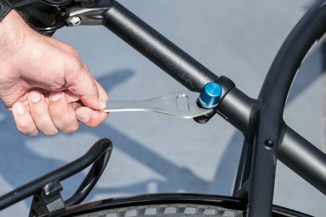 Oś piasty Abus NutFix Axle - Set 100 - 135 mm