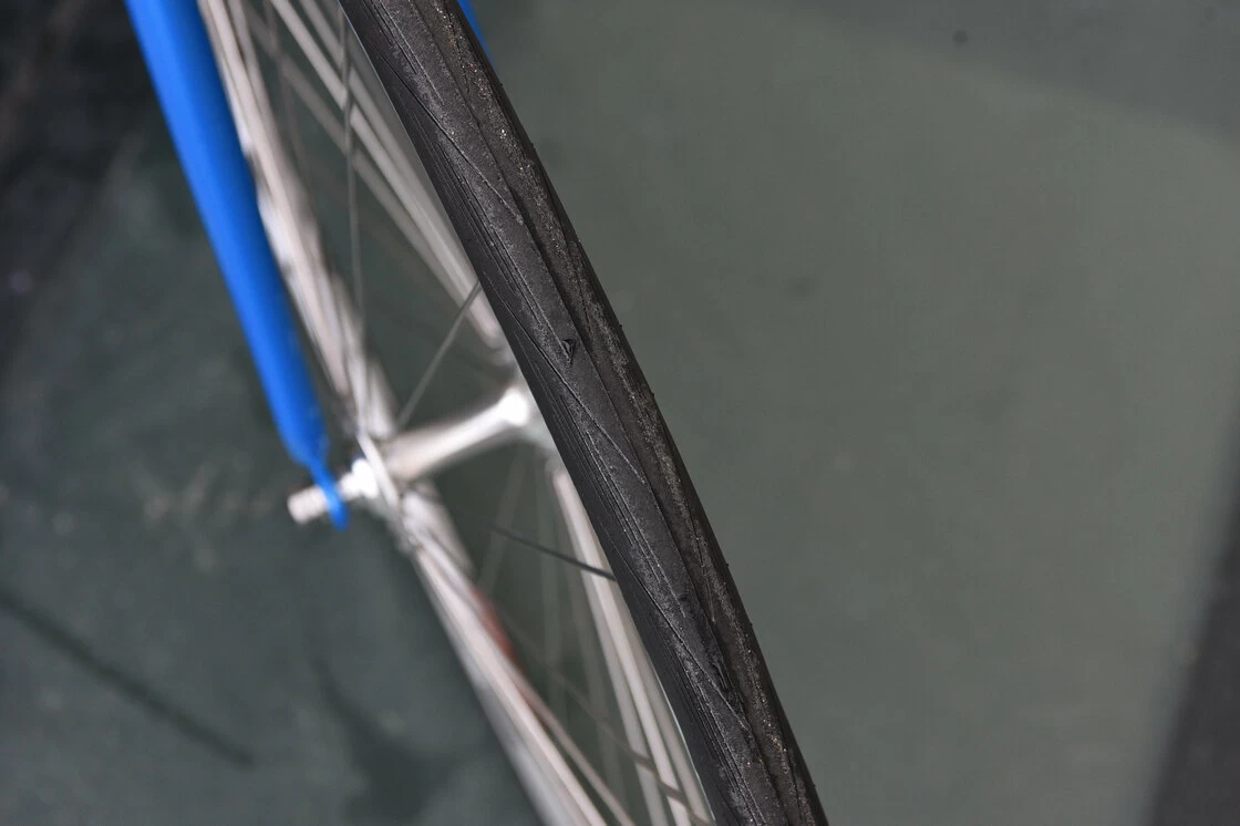 Ostre koło Checker Pig Singlespeed Classic Niebieski połysk 58