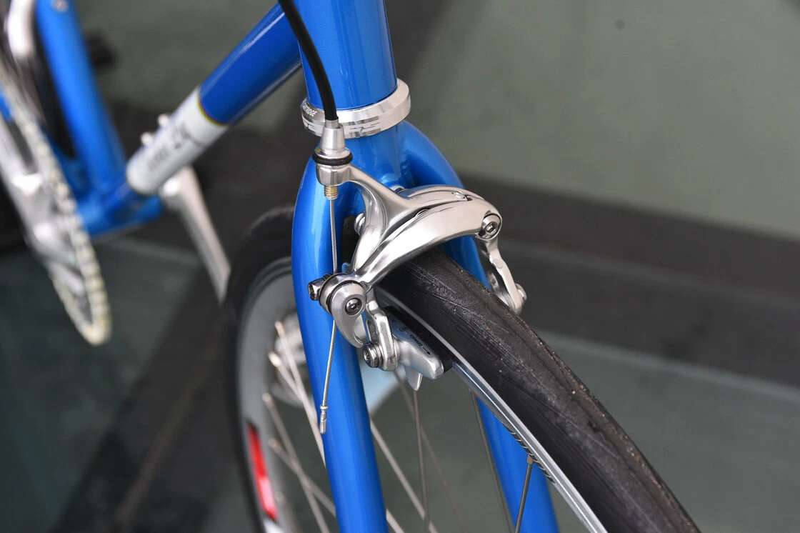 Ostre koło Checker Pig Singlespeed Classic Niebieski połysk 58