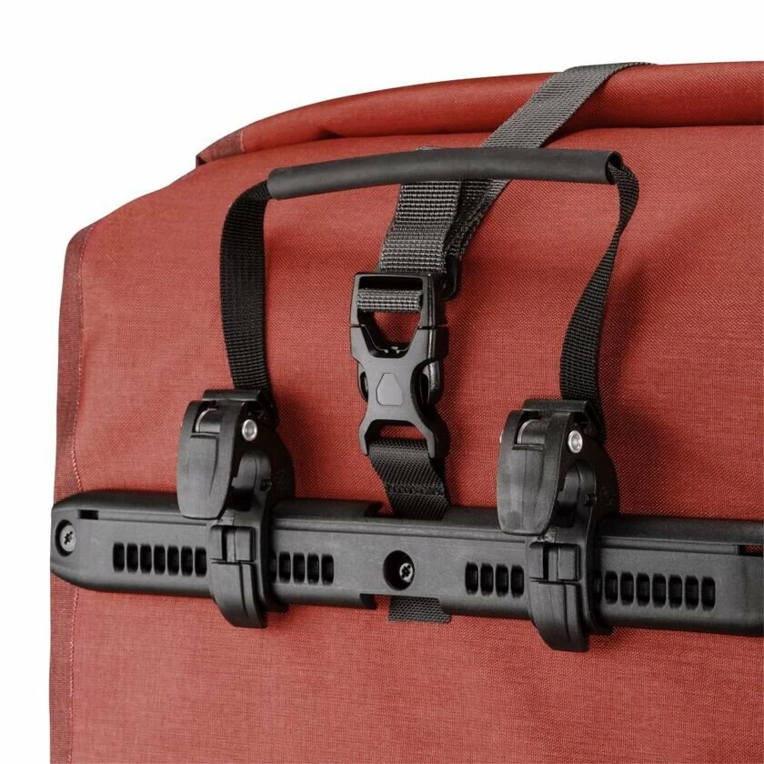 Para sakw rowerowych Ortlieb Back-Roller Plus 40L QL2.1 CZERWONY (SALSA-DARK CHILI)