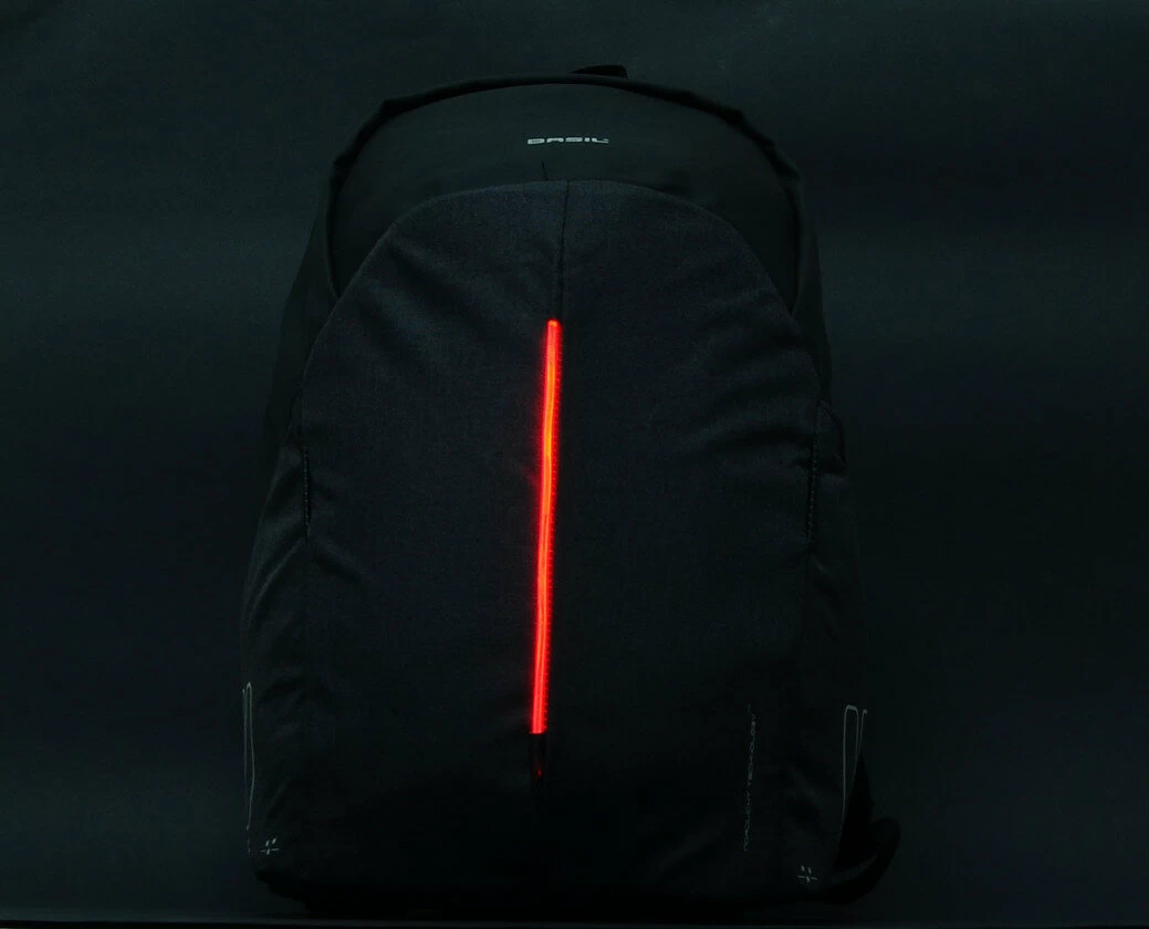 Plecak z możliwością montażu na bagażniku rowerowym Basil B-Safe Graphite Black (czarny) 13L