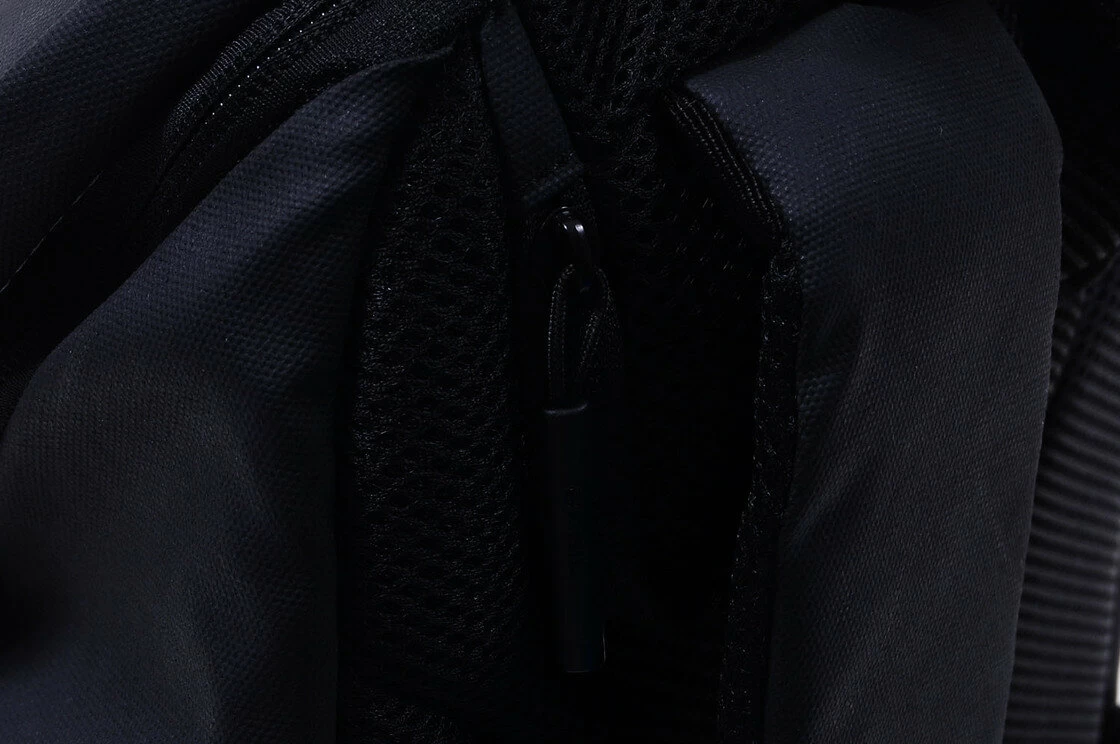 Plecak z możliwością montażu na bagażniku rowerowym Basil B-Safe Graphite Black (czarny) 13L