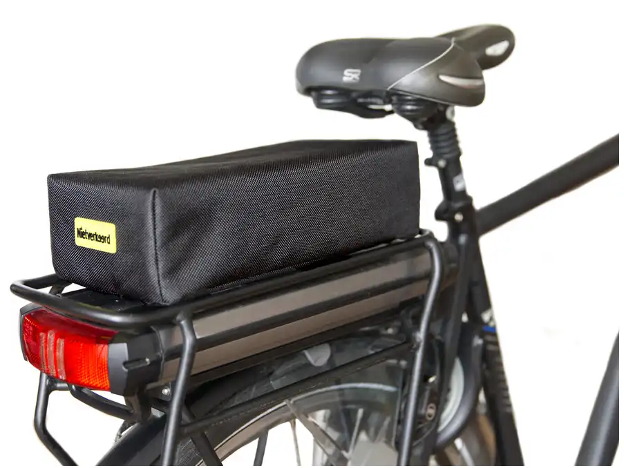 Poduszka na bagażnik rowerowy Niet Verkeerd Eco Black Fat