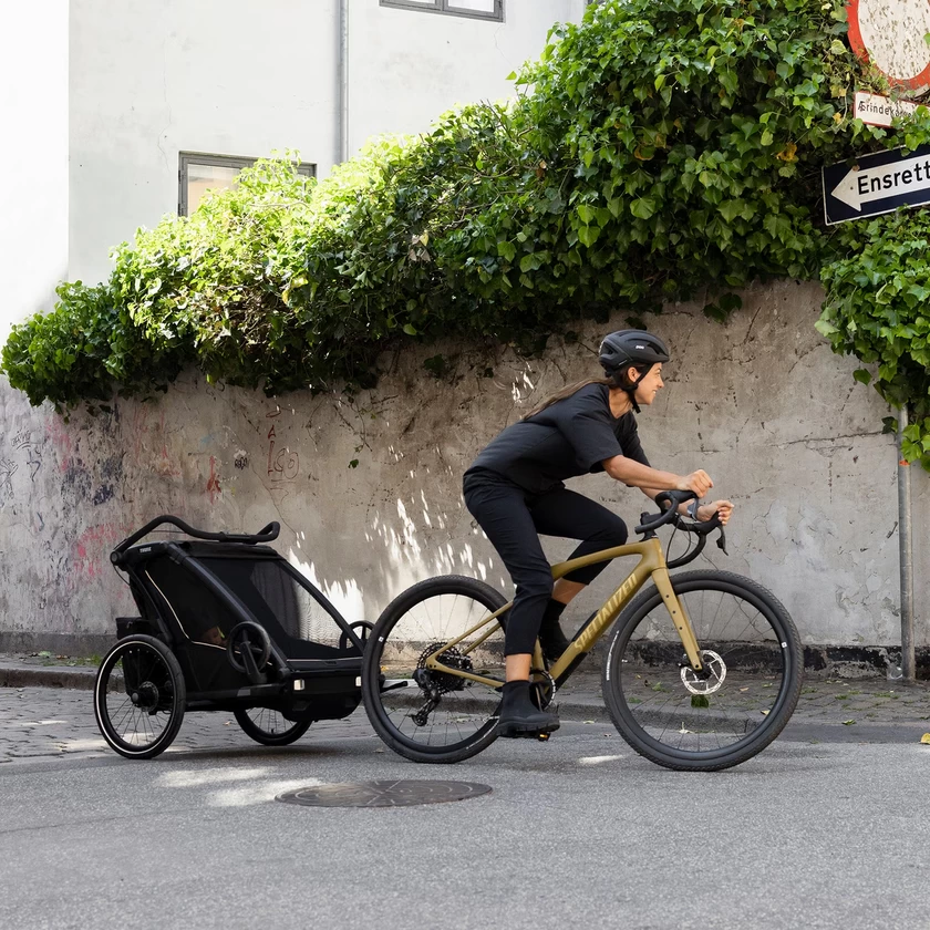 Podwójna przyczepka rowerowa Thule Chariot Sport 2 G3 Black