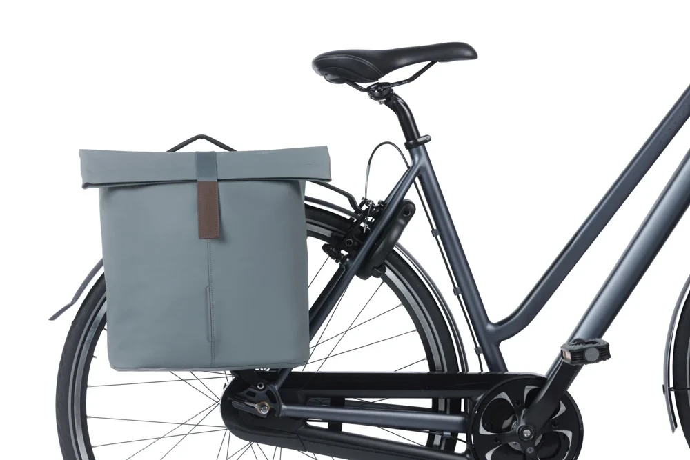 Podwójna sakwa rowerowa Basil City Double MIK 2.0 Graphite Blue