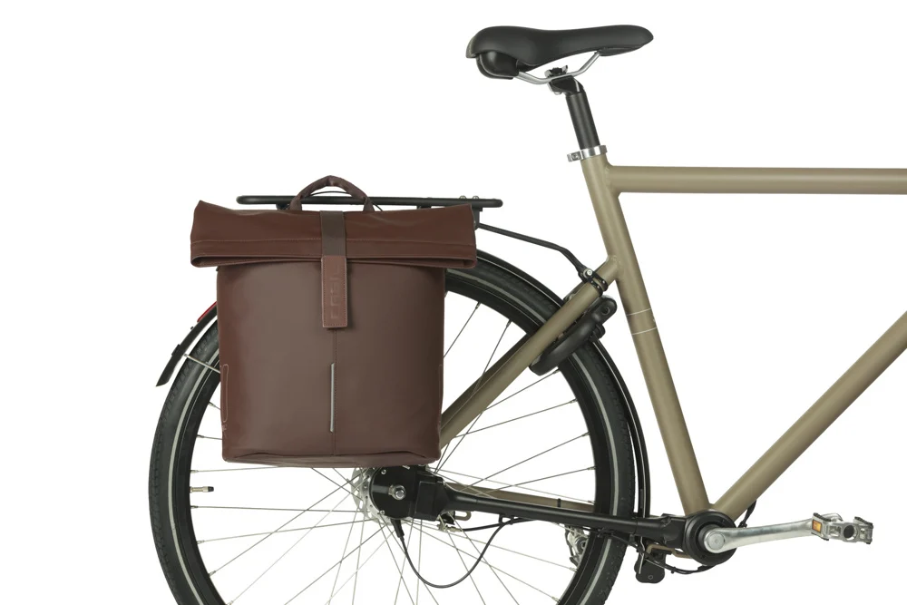 Pojedyncza sakwa rowerowa Basil City MIK Side 14-16L Roasted brown